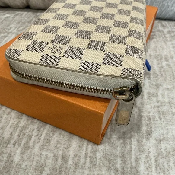 ✨💎FULL INCLUSION💎✨LOUIS VUITTON Damier Azure Zippy Organizer Wallet w/COA - Picture 2 of 10